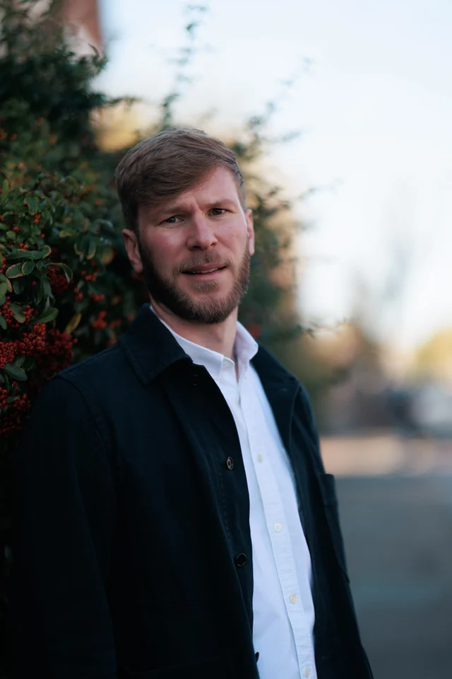 Mitya — on-location headshot