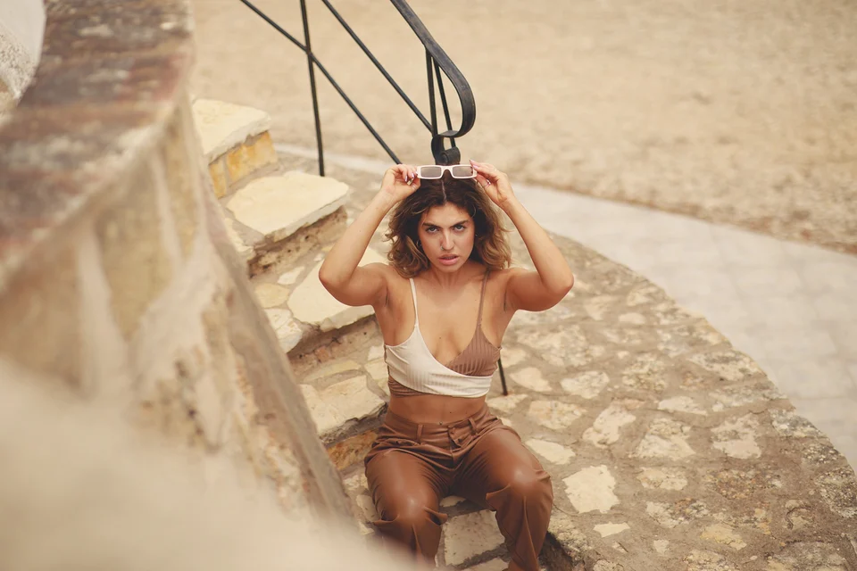 Salento — STYLN campaign — frame 2